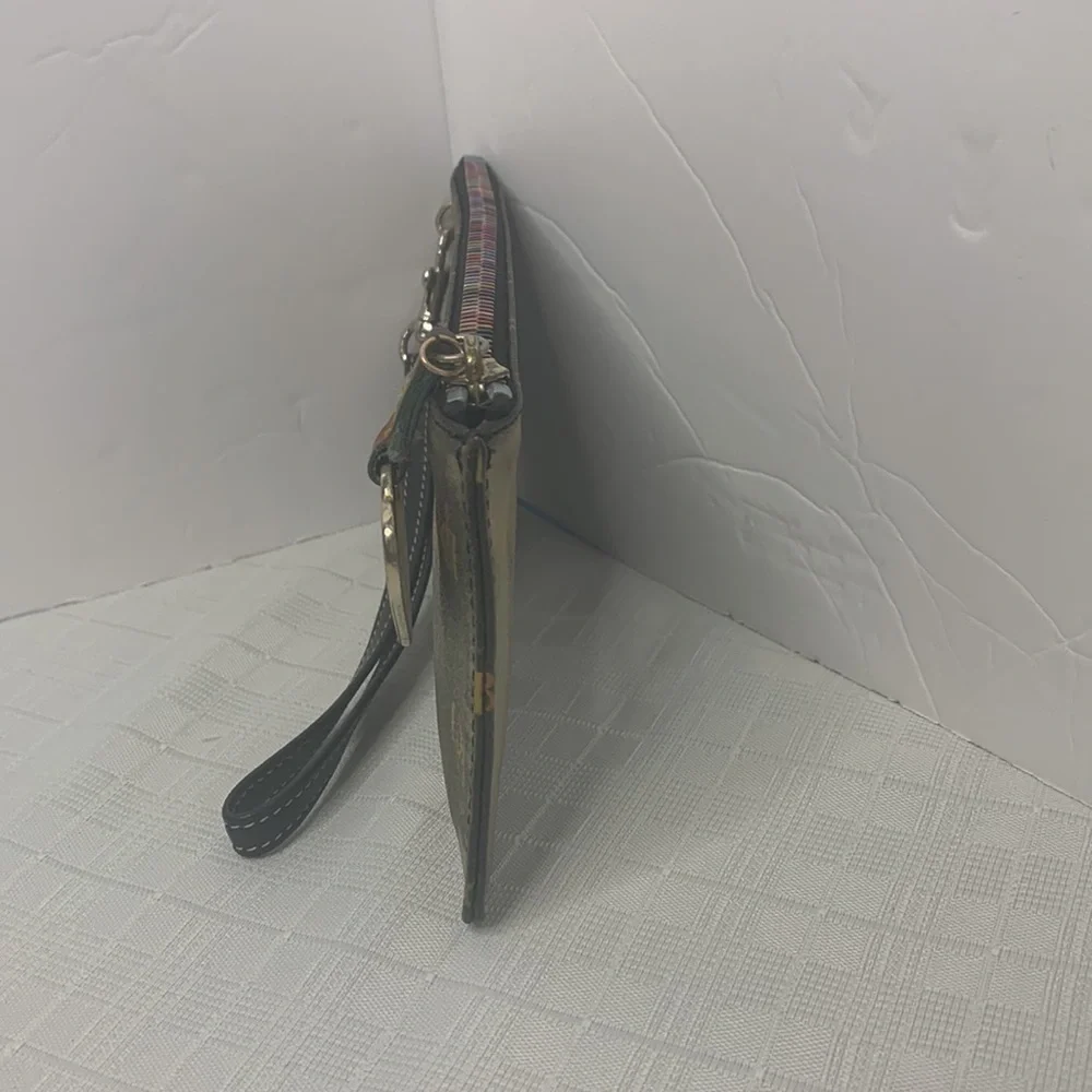 Vintage Dooney and Bourke oversized wristlet with rainbow zipper